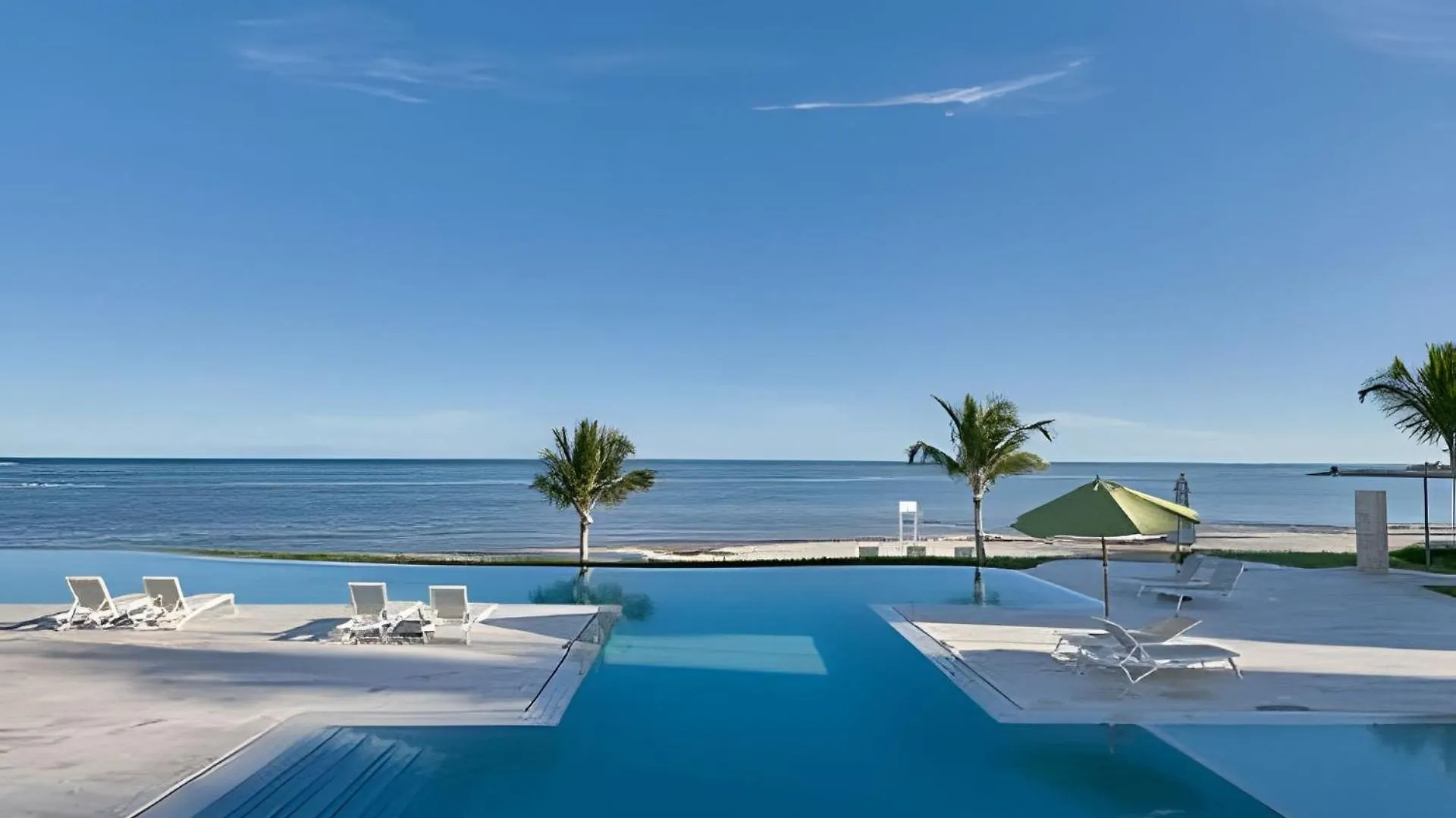 Punta Palmera Beach Front With Private Cold Jacuzzi Punta Cana